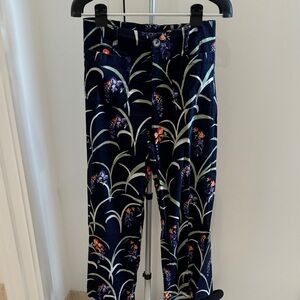 Anthropologie Navy Floral Print womens Pants! 🌷